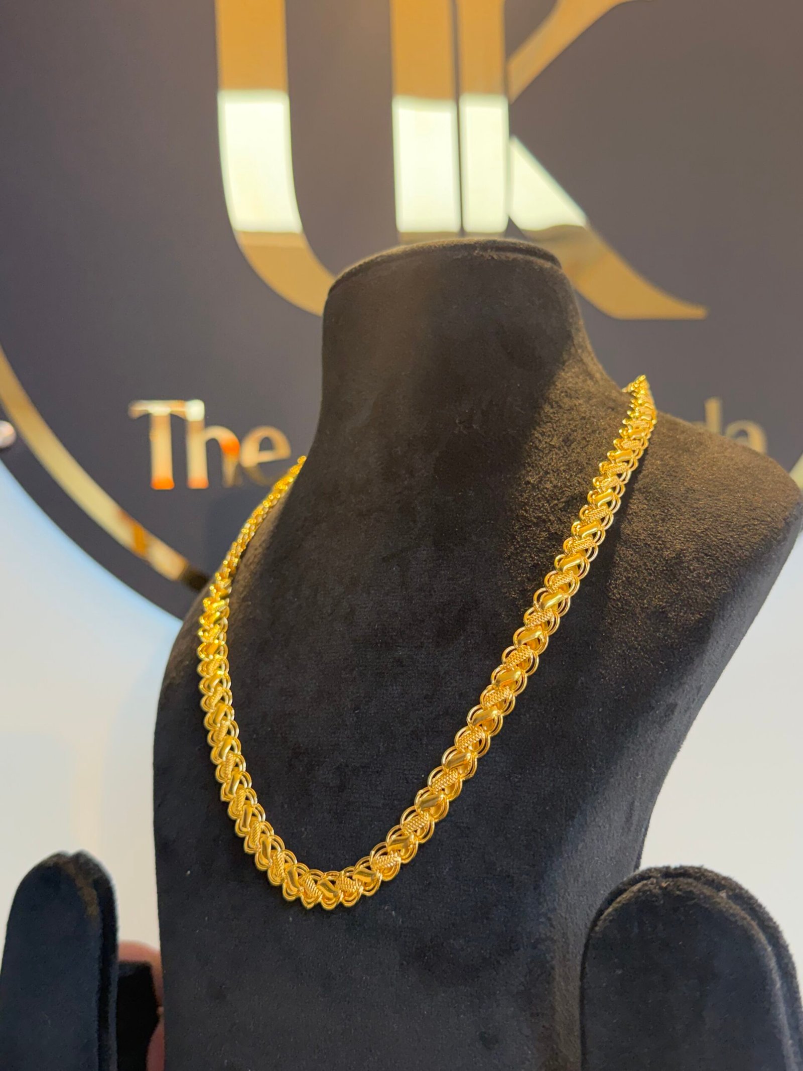 New Lotus Chain