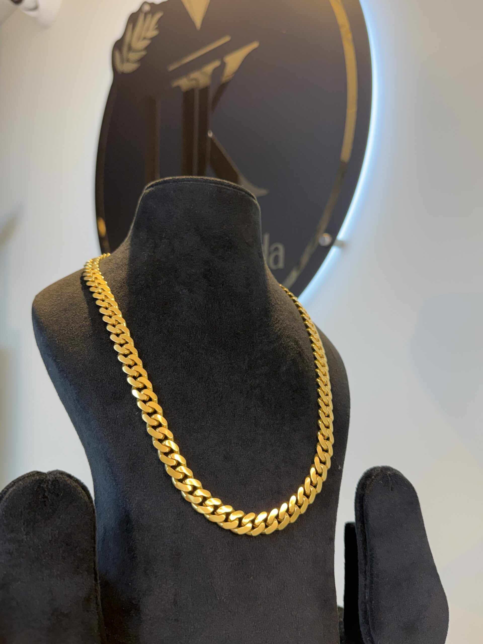 Monaco Style Cuban Chain
